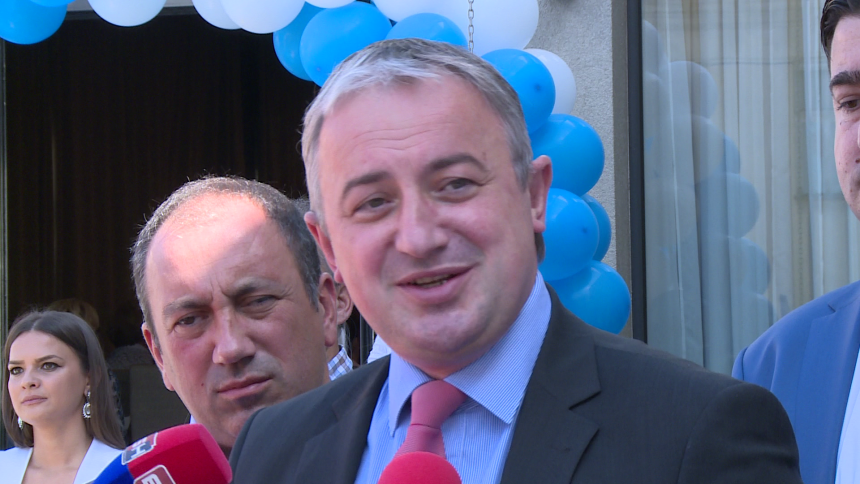 Režim vrši udar na demokratiju