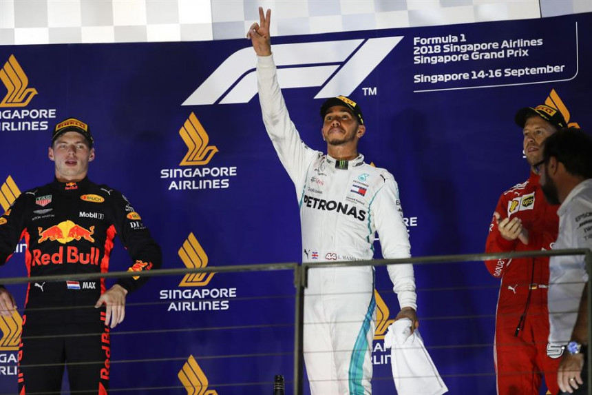 F1: Dominacija Hamiltona u Singapuru!