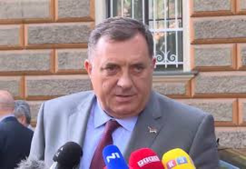 Dodik: Incko krši odredbe Ustava BiH iz Dejtona