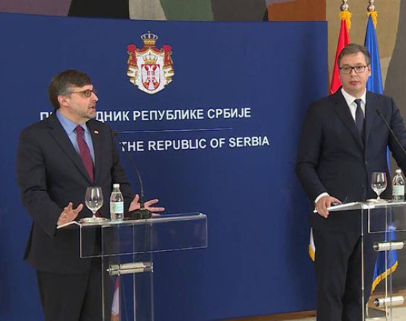 Vučić i Palmer dogovorili susret za deset dana