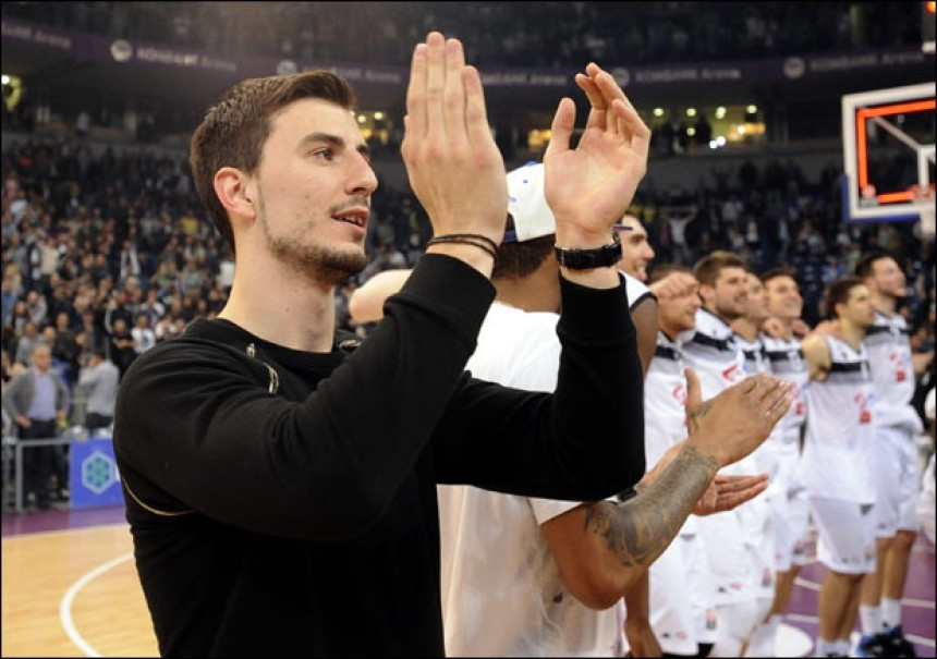 Leo: Teško je gledati Partizan, da smo svi ostali...!