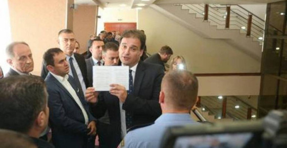 Hoće li vlast imati sluha za opoziciju?