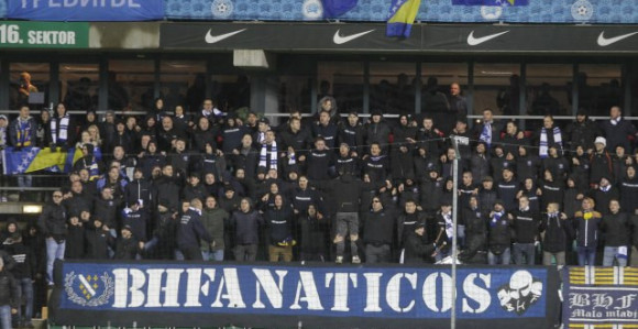 Грчки хулигани напали навијаче БиХ!