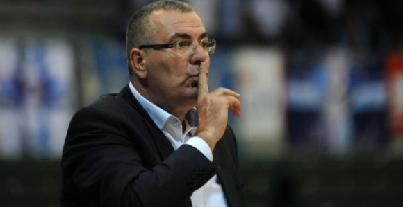 EL: Repeša sakrio karte pred Beograd!