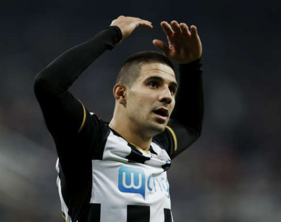 Mitar smiruje navijače: Kakav Napoli, samo Njukasl!