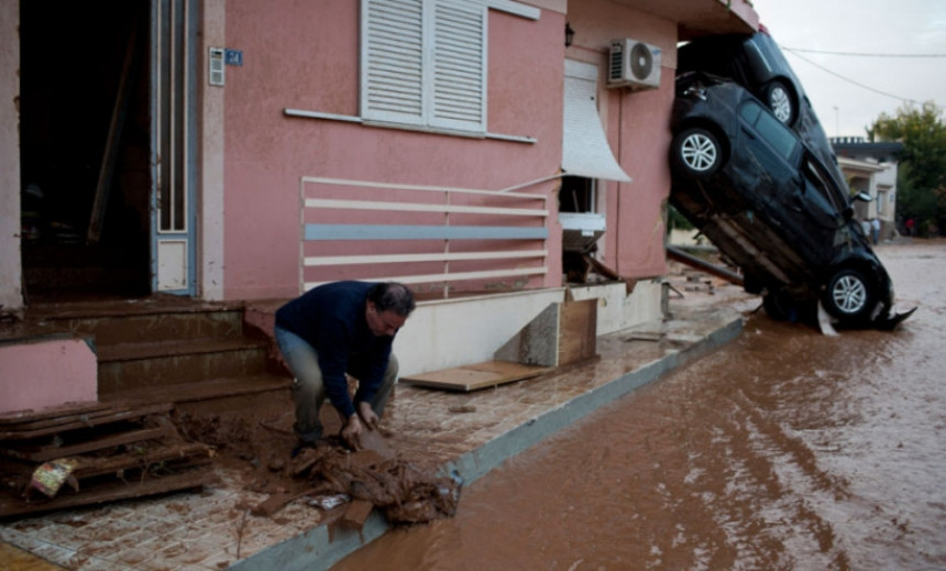 Poplave u Grčkoj: Raste broj mrtvih