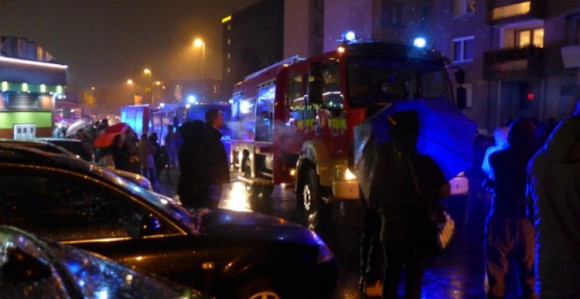 Pravio večeru, pa zapalio zgradu