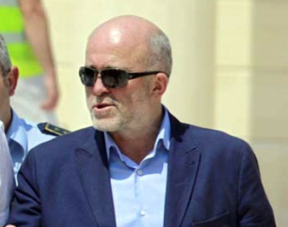 Pod nadzorom i Dodikov savjetnik