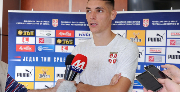 Opet Srbin u odbrani Mančester junajteda?!