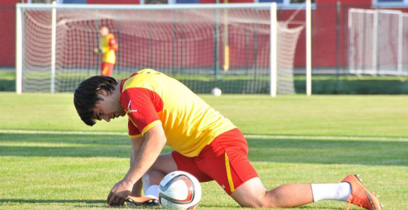 "Srbija - Crna Gora? Tumba - Miloje? Kum Mitar - Mugi?"