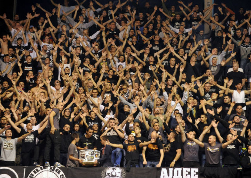 Video - Partizan zove navijače: Dođite da zajedno pobijedimo Megu!