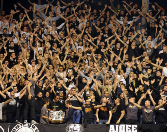 Video - Partizan zove navijače: Dođite da zajedno pobijedimo Megu!