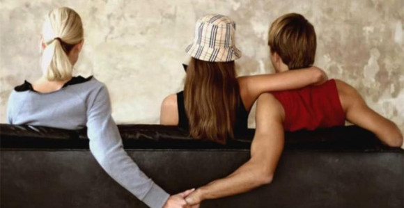 Zašto žene varaju muževe sa mlađima?