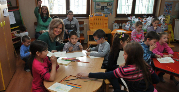 Nikoljdanski paketići za djecu 