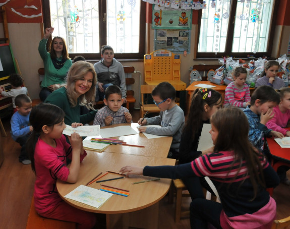 Никољдански пакетићи за дјецу 