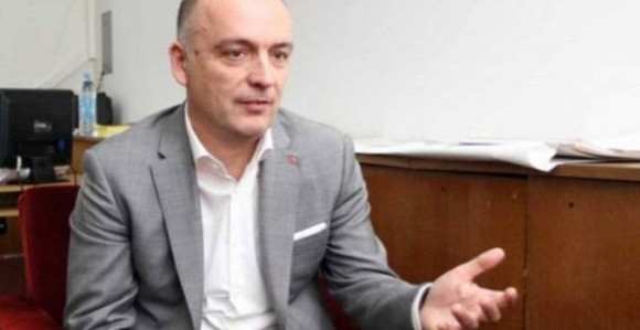 DNS-ova koplja se lome oko izbora Aćimovića