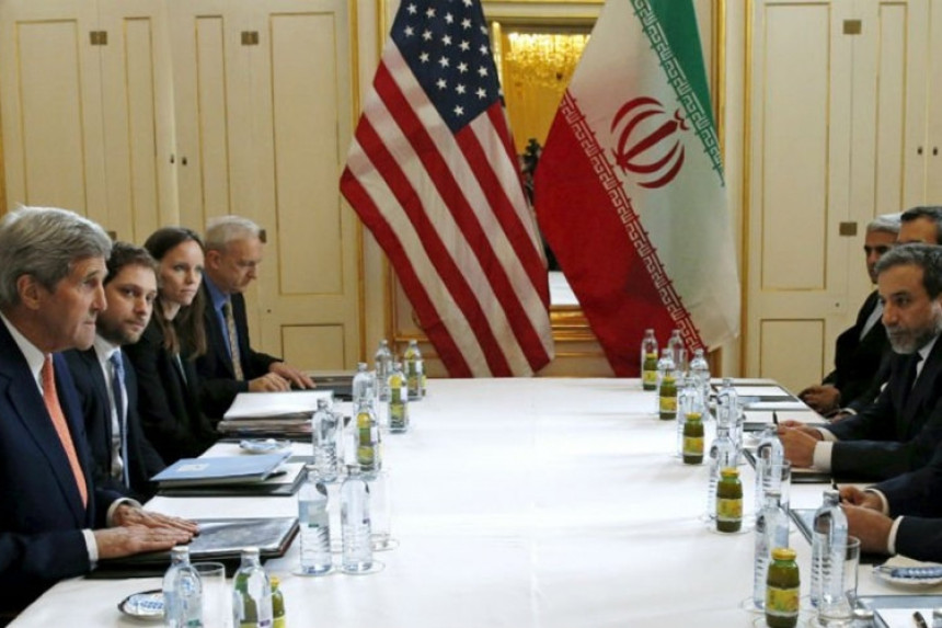 САД и ЕУ укинули санкције Ирану
