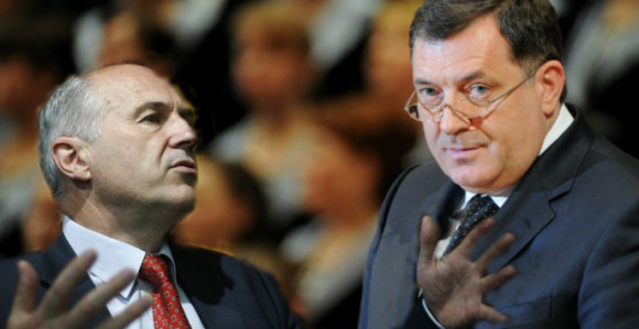 Инцко Додику: Мијењајмо се за приходе