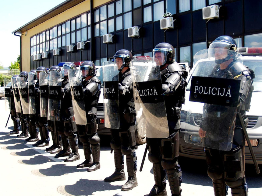 Uhapšene osobe iz kriminalnog miljea 