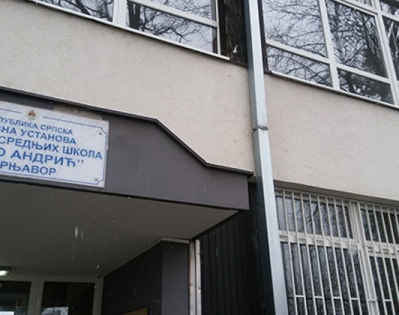 Domar sa učenicom imao seks-aferu