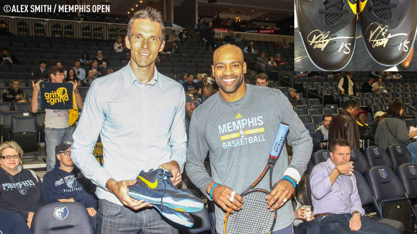 Karlović dobio NBA patike, a Karter ATP reket!