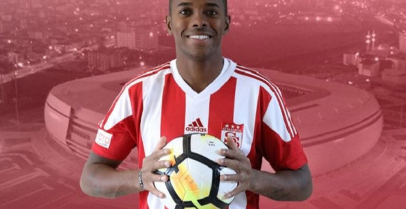 TUR - Video: Ljudi, vratio se Robinjo!!!