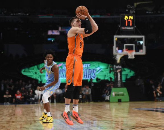 "Bogdanoviiiiiić... He's from Serbia, and he shoots from Serbia!"