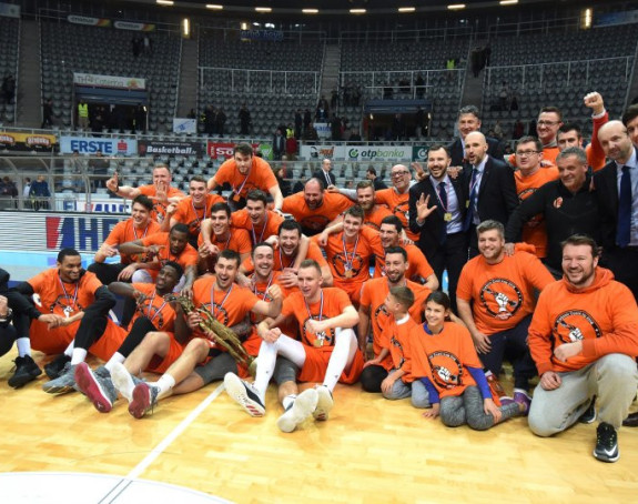 HRV: Cedeviti Kup Krešimira Ćosića!