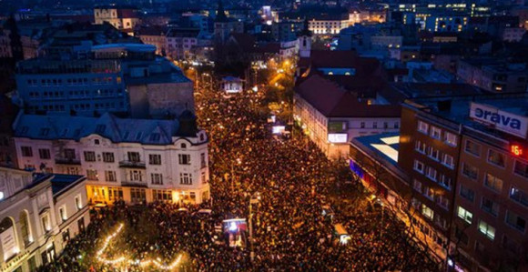 Slovačka: 65.000 ljudi na ulicama