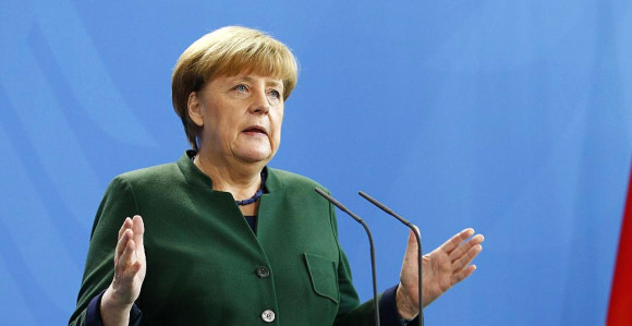 Merkelova: EU u odlučujućoj fazi