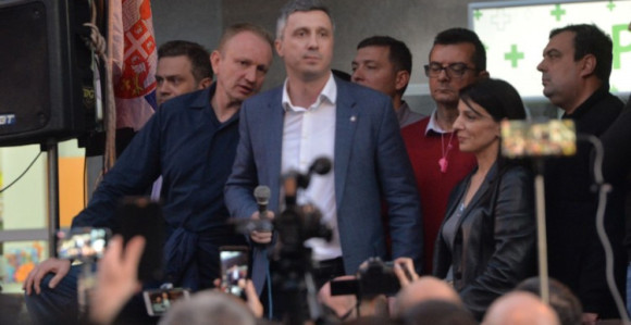 Dveri: Uhapšeni da budu pušteni 