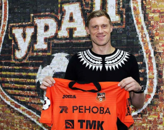 Pogrebnjaku smetaju stranci!