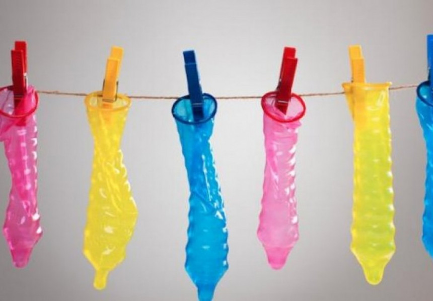 Требиње: Пропала фабрика кондома?