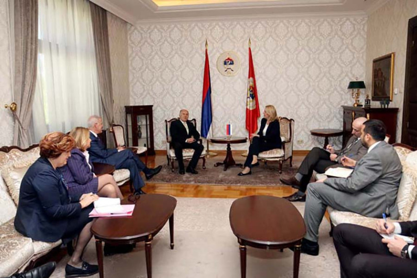 ''Vrijeme za novi Savjet ministara''