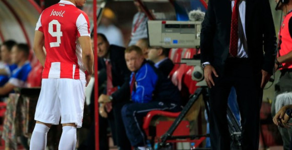 Nazivao ga je debeljkom i pekarom!