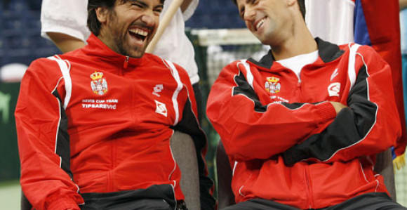 Janko: Nole, prestani da se baviš politikom!