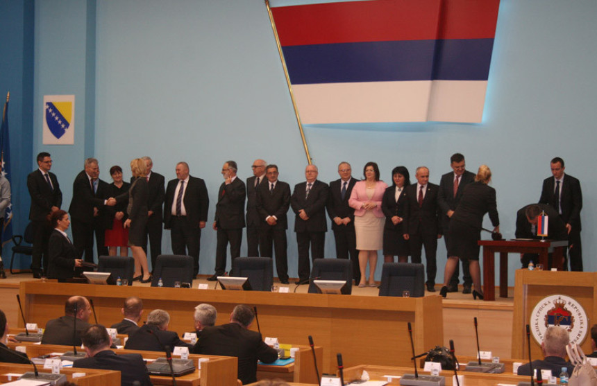 O smjeni Vlade Srpske 31. maja