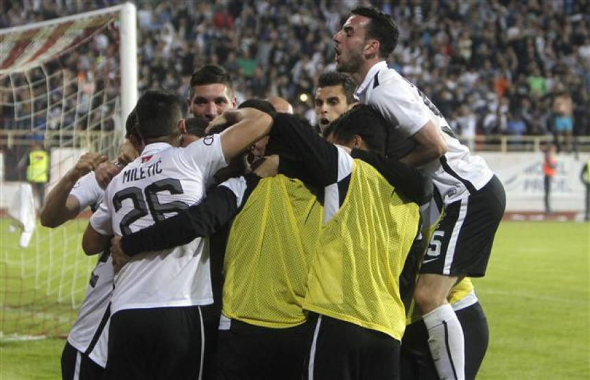 SLS: Partizan na bod do titule! Slavila i Zvezda!