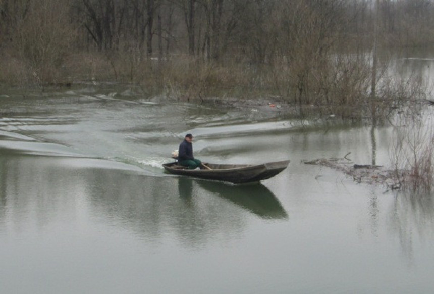 Опада водостај ријеке Сава