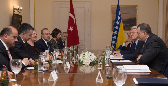 Poziv Erdoganu da posjeti BiH