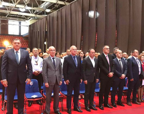 Srpska zaslužuje stabilno vođstvo