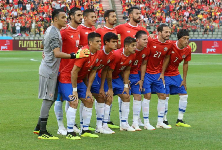 СП - Анализа: Немају војску, ваља их напасти!