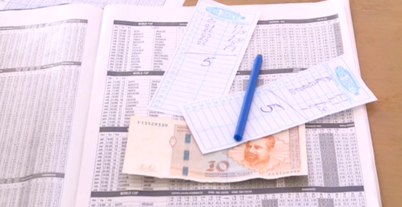 "Dajte narodu hljeba i igara"