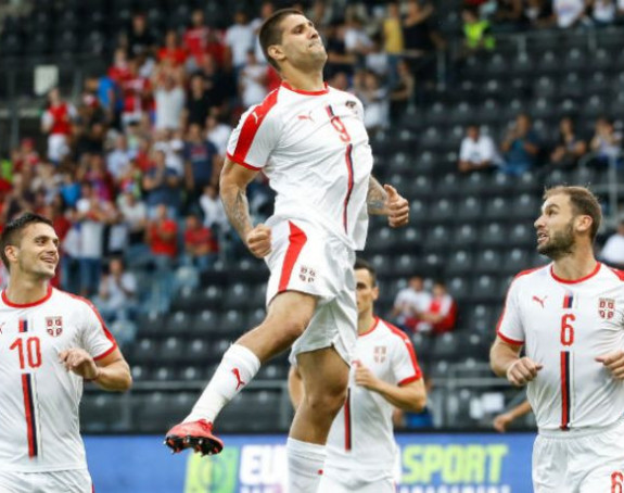 SP: Hoćemo kosmičku Srbiju!