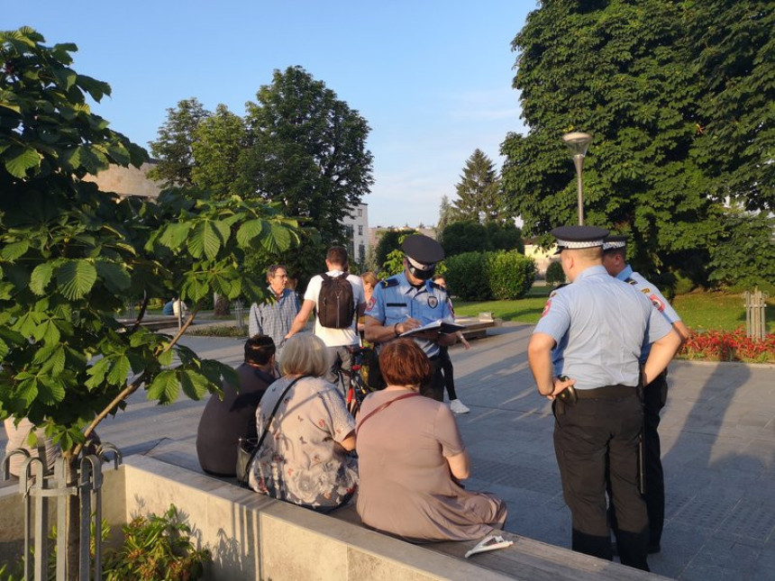 PzD: Policijska bruka i sramota