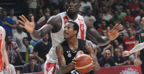 Da li je Zvezda već odbila ključni Partizanov nalet?