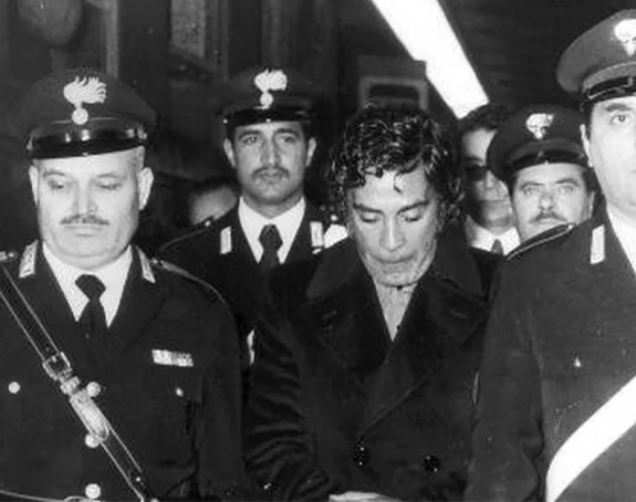 U zatvor strpao 400 gangstera