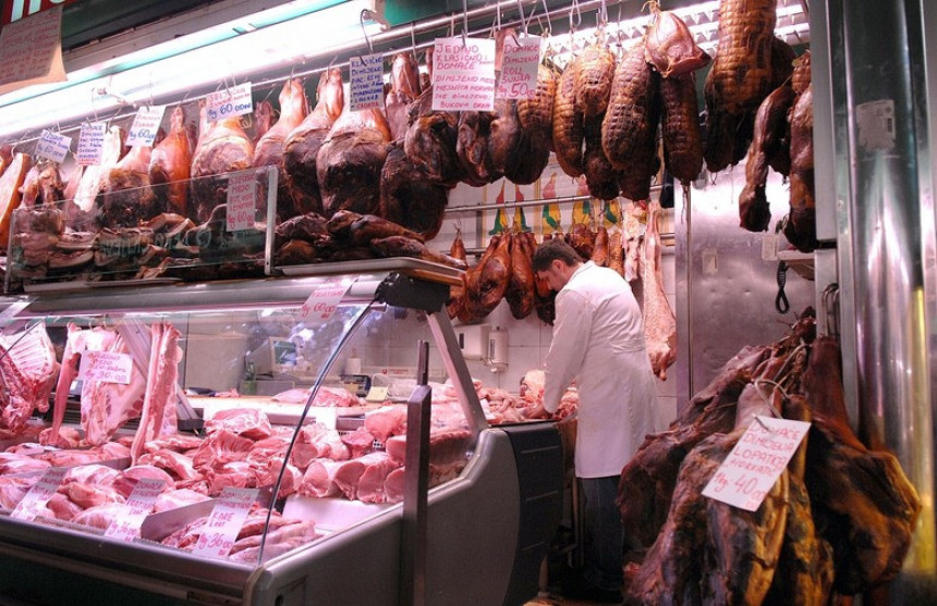 Potraga za mesarima, velike plate u Srbiji