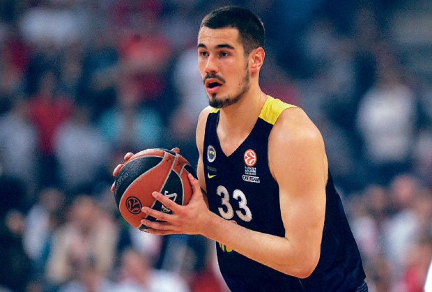 Sve zbog Tvitera: Kalinić na udaru Turaka!