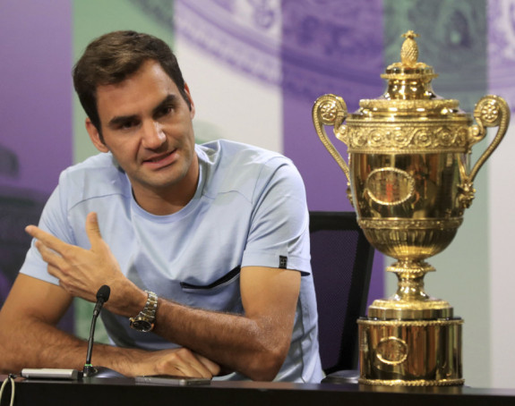Federer: Mnogo sam popio, zvoni mi u glavi!